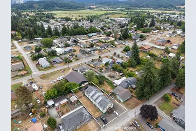 1740 Spruce St, Myrtle Point, OR 97458 - Photo 6