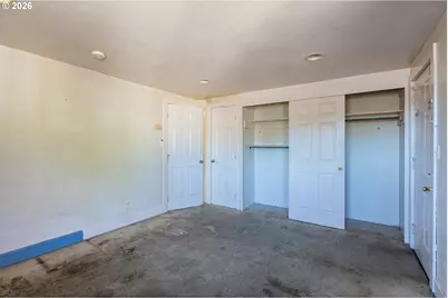 1004 S Grape St, Medford, OR 97501 - Photo 10