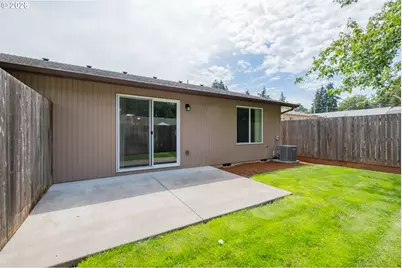355 S King St, Salem, OR 97302 - Photo 22