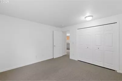 355 S King St, Salem, OR 97302 - Photo 16