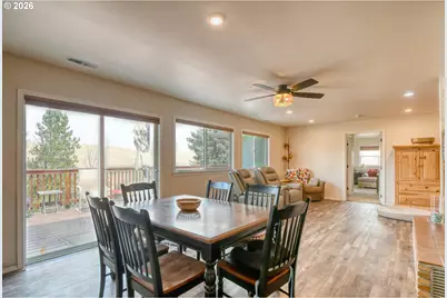 73877 Caldwell Ln, Pendleton, OR 97801 - Photo 6
