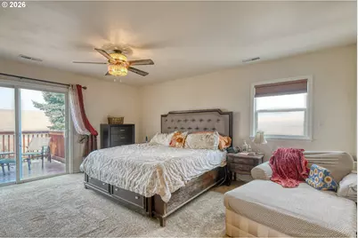 73877 Caldwell Ln, Pendleton, OR 97801 - Photo 12