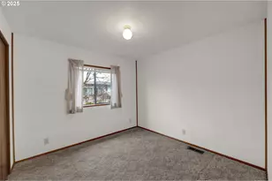 1199 N Terry St, Eugene, OR 97402 - Photo 20