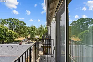 10438 SW Akilean Terrace, Portland, OR 97223 - Photo 34