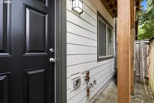 10438 SW Akilean Terrace, Portland, OR 97223 - Photo 36