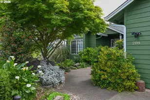 208 Jamie Loop, Roseburg, OR 97471 - Photo 4