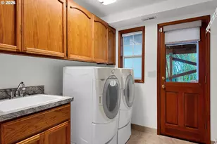 3023 Ashley Loop, Eugene, OR 97405 - Photo 28