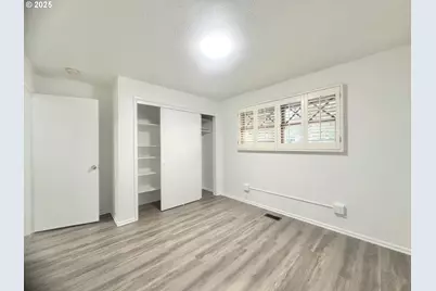 18505 SE Clinton St, Gresham, OR 97030 - Photo 18