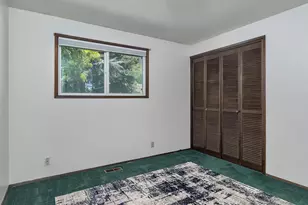 12146 SW Taylor Ct, Portland, OR 97225 - Photo 16