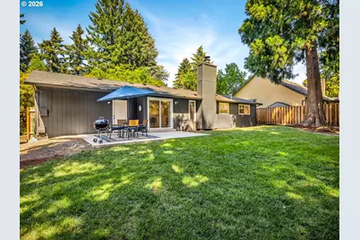 12146 SW Taylor Ct, Portland, OR 97225 - Photo 24
