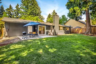 12146 SW Taylor Ct, Portland, OR 97225 - Photo 24
