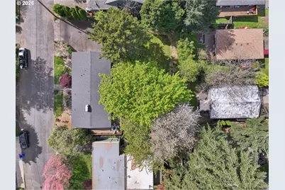 1733 SW Custer St, Portland, OR 97219 - Photo 30