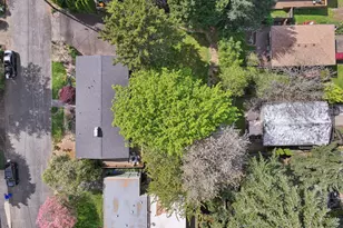 1733 SW Custer St, Portland, OR 97219 - Photo 30