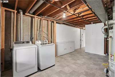 1733 SW Custer St, Portland, OR 97219 - Photo 26