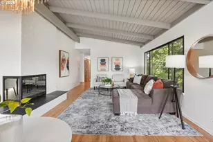 1733 SW Custer St, Portland, OR 97219 - Photo 12