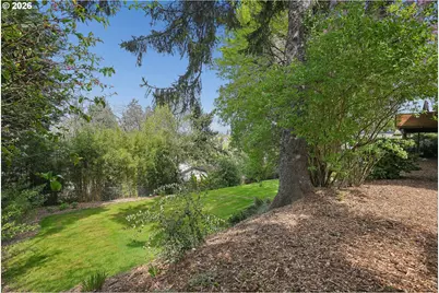 1733 SW Custer St, Portland, OR 97219 - Photo 28