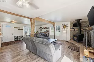 89387 Territorial Hwy, Elmira, OR 97437 - Photo 10