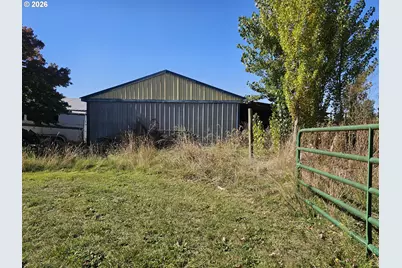 32697 S Meridian Rd, Woodburn, OR 97071 - Photo 38