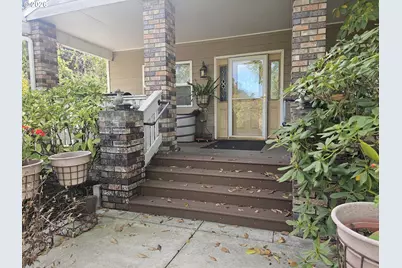 32697 S Meridian Rd, Woodburn, OR 97071 - Photo 2