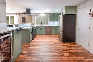 3423 W 25th Ave, Eugene, OR 97405 - Photo 18