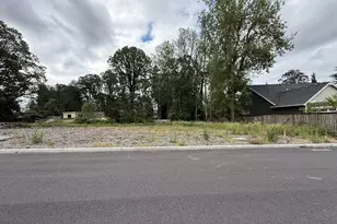 3117 SE Merlot Rd, Milwaukie, OR 97267 - Photo 1
