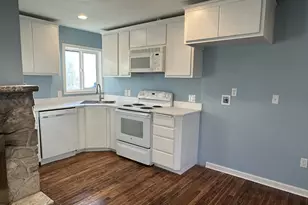 13414 NW Sherry St, Portland, OR 97229 - Photo 4