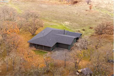 7245 Dell Rd, Mosier, OR 97040 - Photo 2