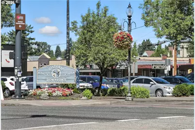 318 NE Roberts Ave #204, Gresham, OR 97030 - Photo 24