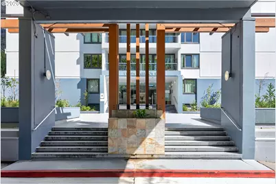 111 SW Harrison St #8F, Portland, OR 97201 - Photo 2