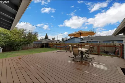 1036 Oak St, Junction City, OR 97448 - Photo 28