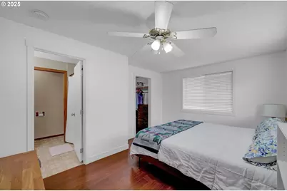 1036 Oak St, Junction City, OR 97448 - Photo 24