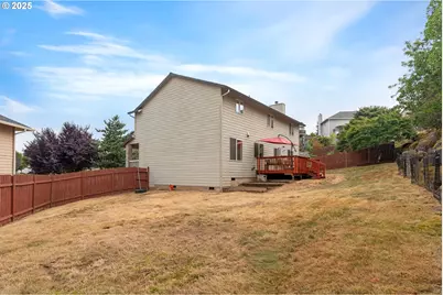 4043 SE Harmony Pl, Camas, WA 98607 - Photo 34