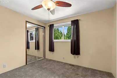 305 S 68th Pl, Springfield, OR 97478 - Photo 30