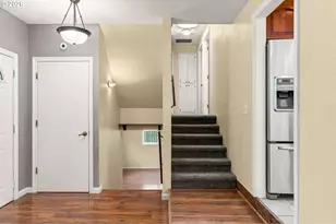 305 S 68th Pl, Springfield, OR 97478 - Photo 22