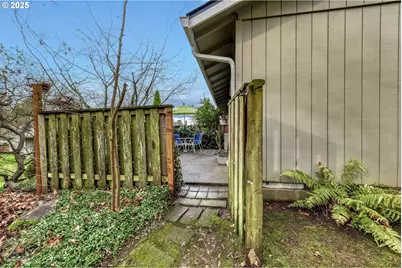 8196 SW Shenandoah Way, Tualatin, OR 97062 - Photo 14