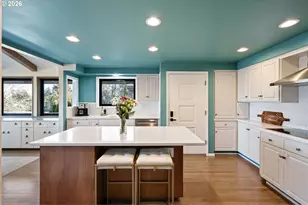 2430 Wilson Dr, Eugene, OR 97405 - Photo 16