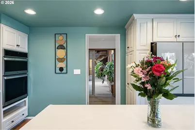 2430 Wilson Dr, Eugene, OR 97405 - Photo 18