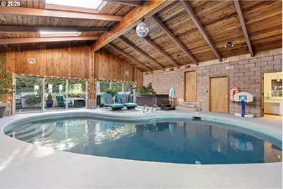 2430 Wilson Dr, Eugene, OR 97405 - Photo 30