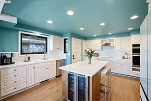 2430 Wilson Dr, Eugene, OR 97405 - Photo 14