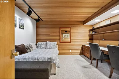 2430 Wilson Dr, Eugene, OR 97405 - Photo 38