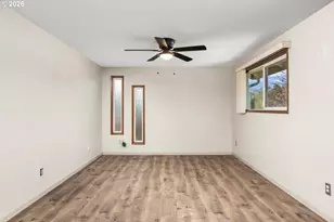 18320 Chris Ct, Gladstone, OR 97027 - Photo 16