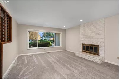 18320 Chris Ct, Gladstone, OR 97027 - Photo 8