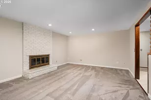 18320 Chris Ct, Gladstone, OR 97027 - Photo 6