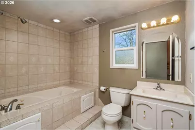 18320 Chris Ct, Gladstone, OR 97027 - Photo 26