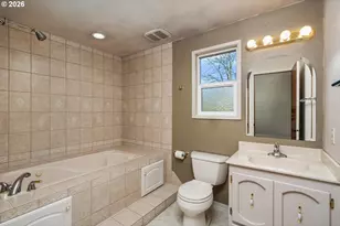 18320 Chris Ct, Gladstone, OR 97027 - Photo 26