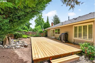 14775 NW Oakhills Dr, Beaverton, OR 97006 - Photo 20