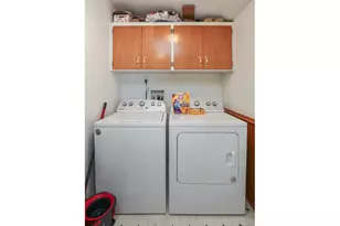 310 Pitney Ln, Junction City, OR 97448 - Photo 8