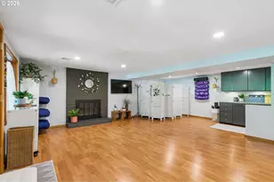 1046 SW Palatine St, Portland, OR 97219 - Photo 22