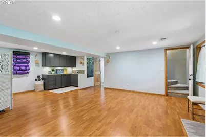 1046 SW Palatine St, Portland, OR 97219 - Photo 24
