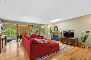 1046 SW Palatine St, Portland, OR 97219 - Photo 6